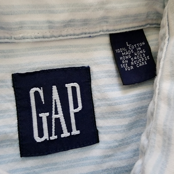 Vintage GAP Button Down Longsleeve Shirt - Picture 2 of 3